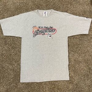 Vintage 1999 NCAA Final Four Championship UCONN Huskies T Shirt M RARE
